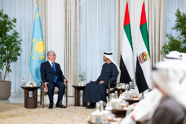 UAE and Kazakhstan Leaders Discuss Cooperation