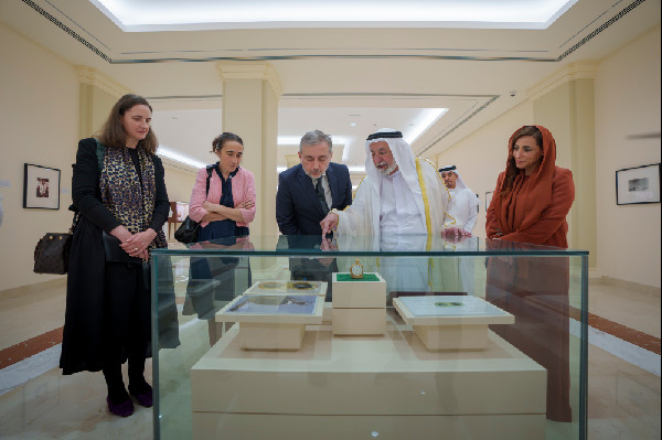 Sharjah Ruler Meets French Library President