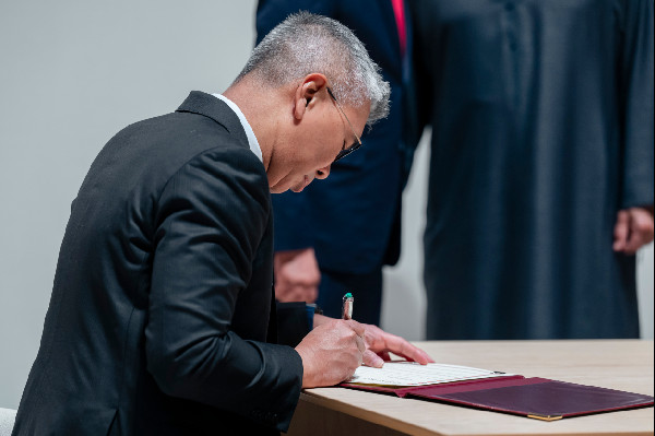UAE and Malaysia Sign Economic Partnership Agreement
