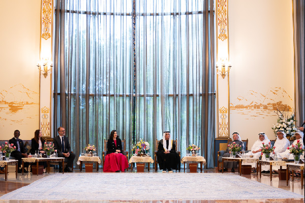 Saud bin Saqr Hosts Michigan Governor for Economic Talks