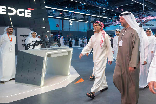 Mansour bin Zayed Visits IDEX 2025