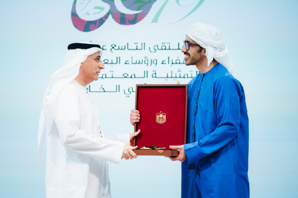 UAE President Awards Zayed II Medal to Ambassadors UAE President Awards Zayed II Medal to Ambassadors