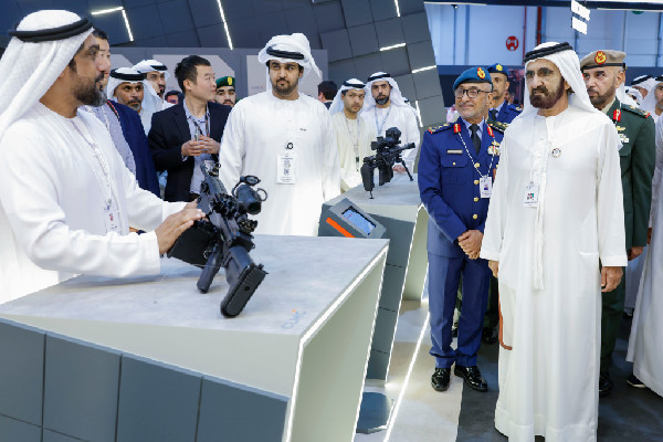 Mohammed bin Rashid Visits IDEX 2025 in Abu Dhabi