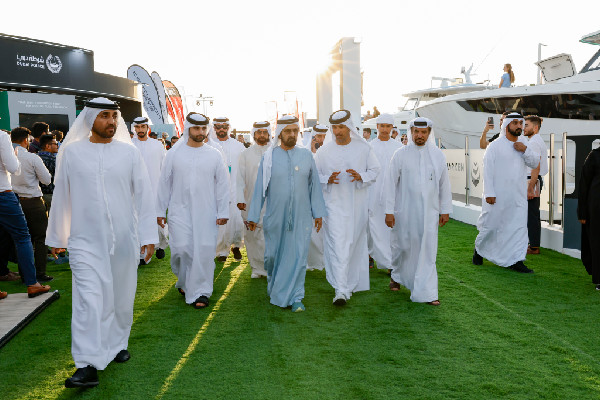 Mohammed bin Rashid Visits Boat Show 2025