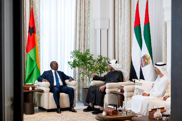 UAE and Guinea-Bissau Leaders Discuss Cooperation