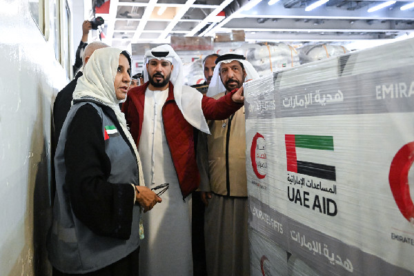 Emirati Aid Ship Delivers Supplies to Gaza