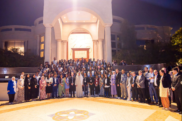 Saud bin Saqr Hosts Scientists Workshop