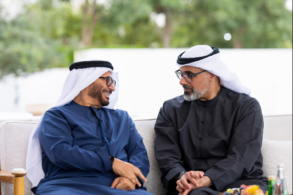 UAE and Pakistan Discuss Bilateral Cooperation