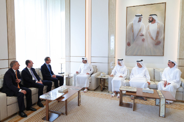 Maktoum bin Mohammed Meets Liechtenstein Trust Chairman