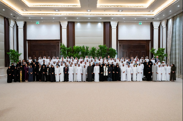 UAE President Hosts Erth Zayed Philanthropies Delegation