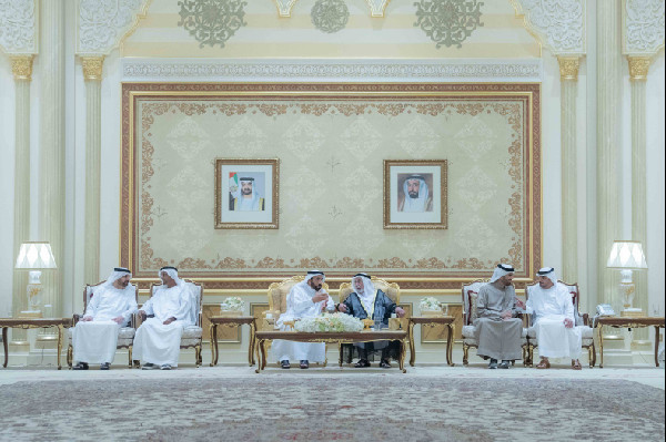 Fujairah Crown Prince Congratulates Sharjah Ruler for Ramadan