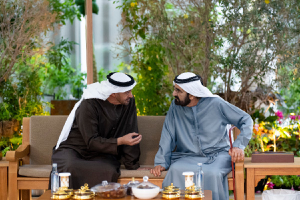 UAE Leaders Discuss National Affairs in Dubai