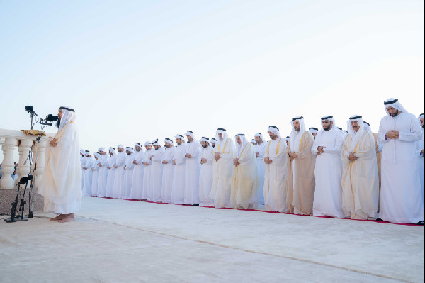 Sharjah Ruler Leads Eid Al-Fitr Prayer