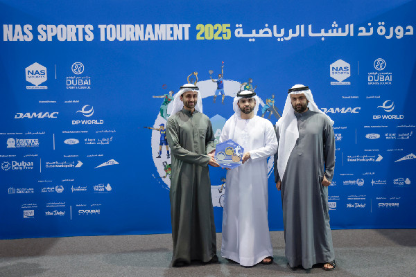 Mansour bin Mohammed Honours Nad Al Sheba Sponsors
