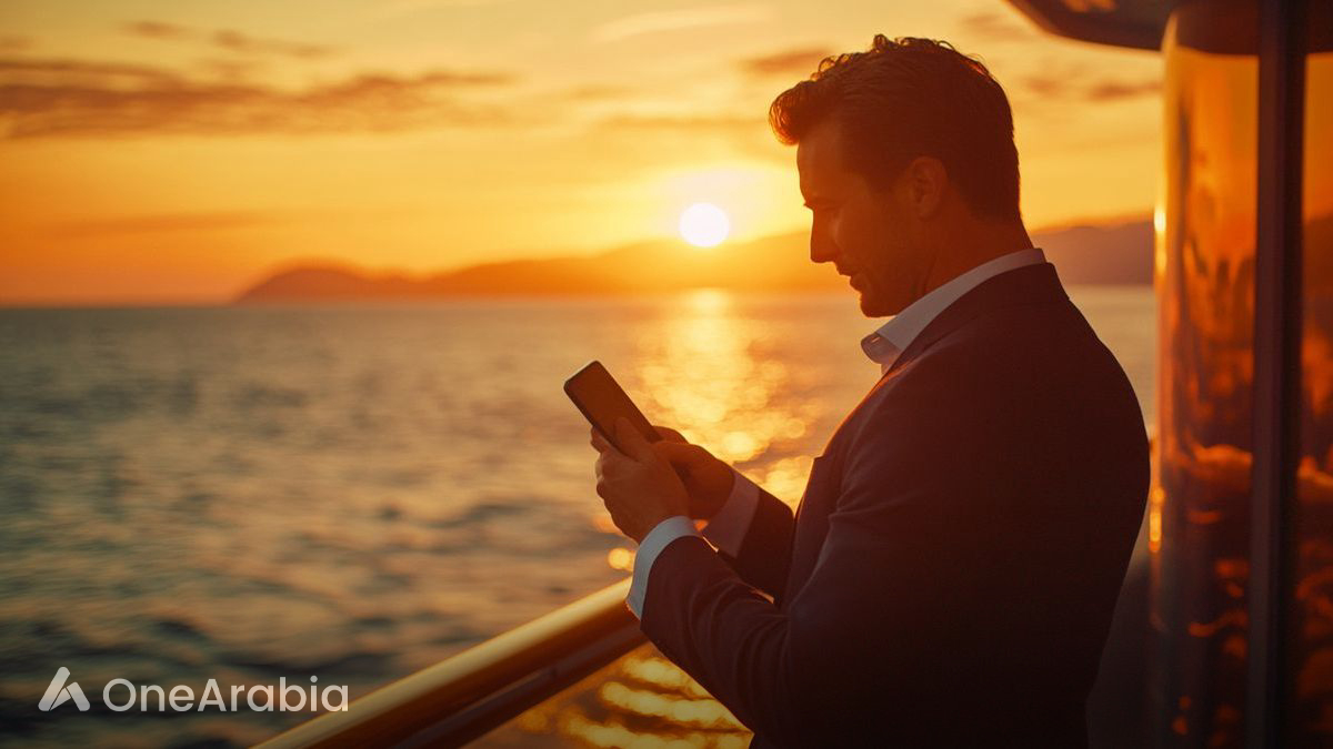 Apple Vs Android AI Assistants: Comparing Intelligence And Features ...