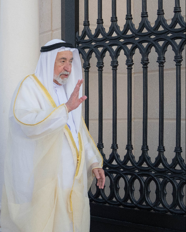 Sharjah Ruler Leads Eid Al-Fitr Prayer