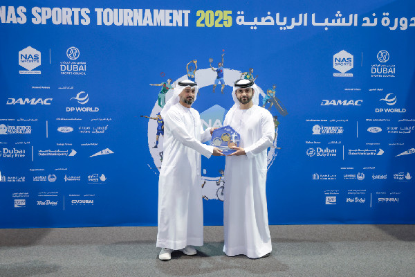 Mansoor bin Mohammed Honours Nad Al Sheba Sponsors