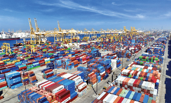 UAE Foreign Trade Hits AED 5.23 Trillion in 2024