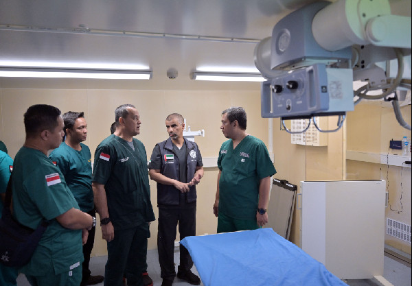 UAE Floating Hospital Welcomes Indonesian Team