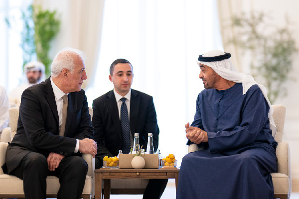 UAE and Armenia Discuss Economic Cooperation
