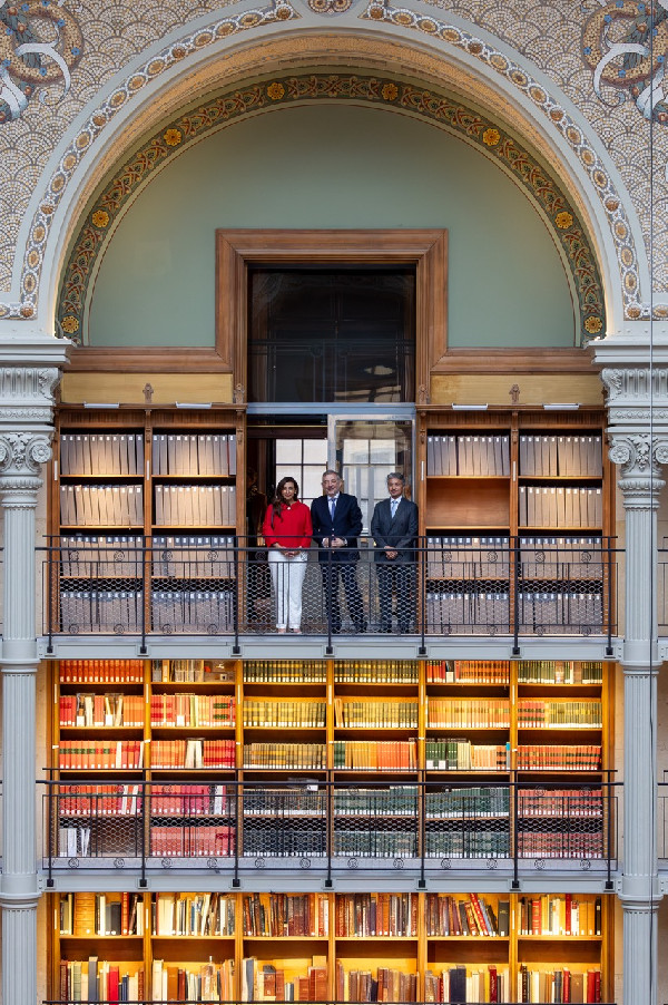 Sharjah and Paris Forge Cultural Connections