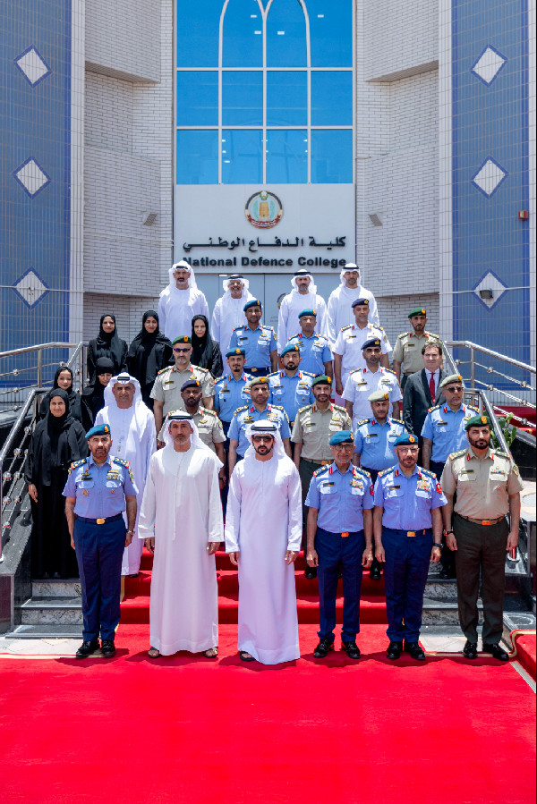 Hamdan bin Mohammed Leads Defence Council Meeting