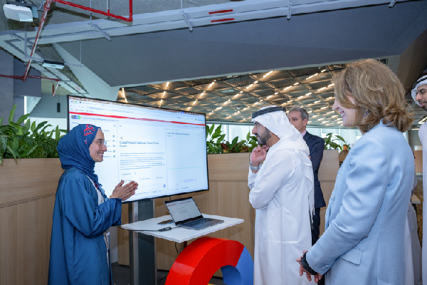 UAE's Technological Focus Highlighted by Hamdan