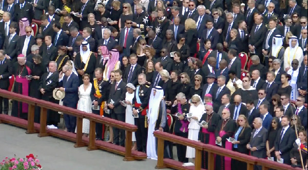 Sheikh Saud bin Saqr at Papal Inauguration