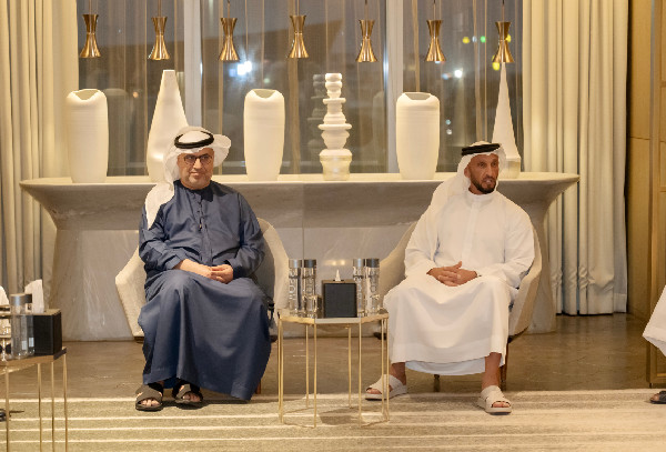 Al Hamed Engages Emirati Media at Forum