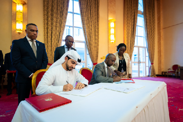 Uganda's President Meets Sheikh Abdullah bin Zayed