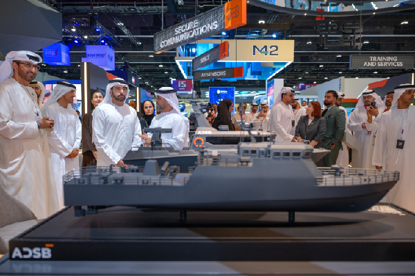 Hamdan bin Mohammed Visits Make in UAE Forum