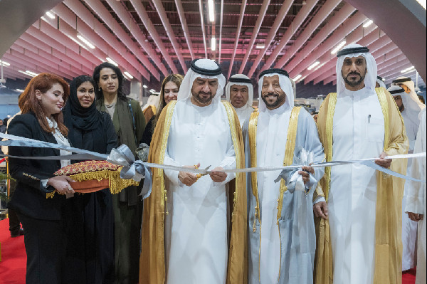 Abdullah bin Salem Opens Watch and Jewelry Show