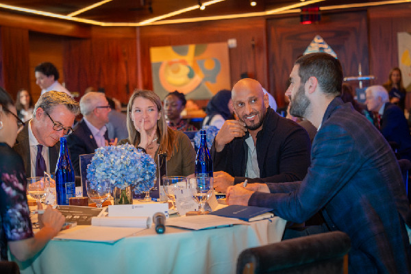 Roundtable Prepares for Bridge Summit