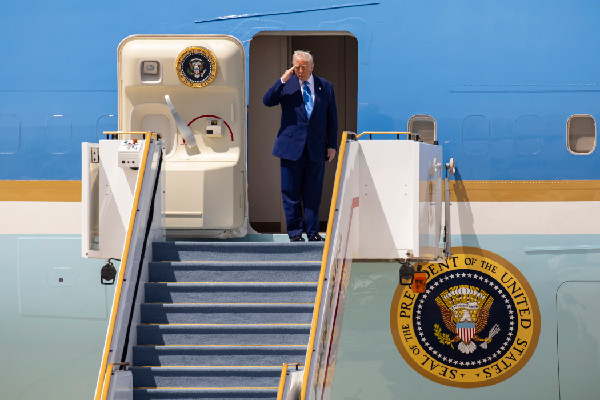 Farewell from UAE President to US President