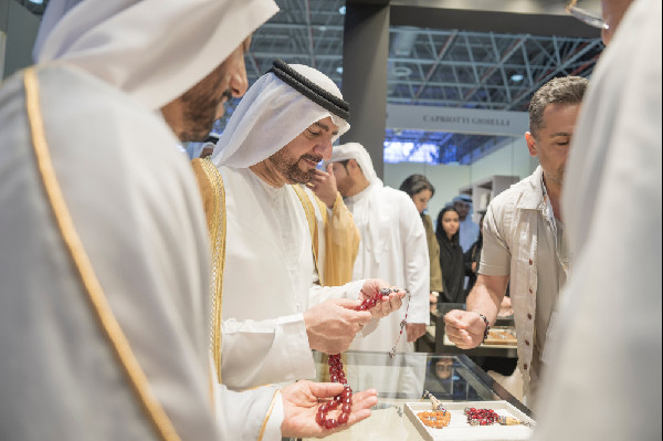 Abdullah bin Salem Opens Watch and Jewelry Show
