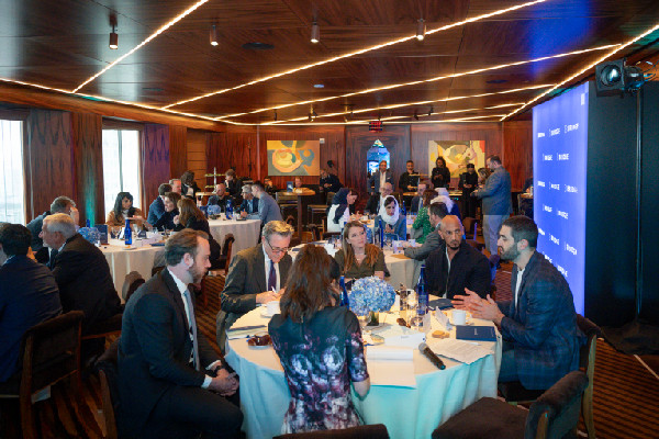 Future of Media Discussed at Roundtable Event