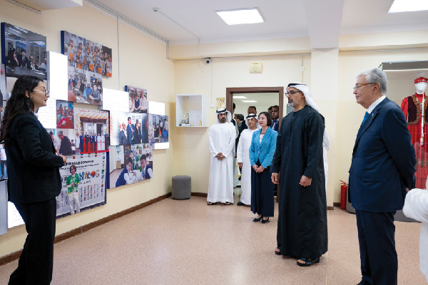 Crown Prince Visits Kazakh School in Astana