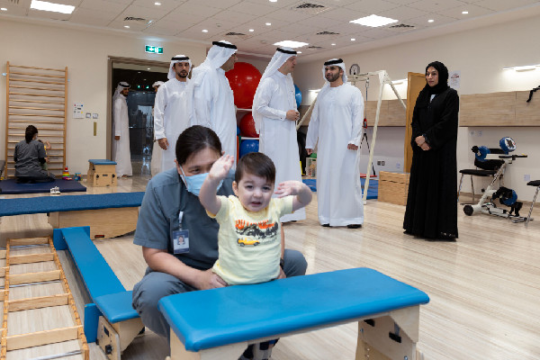 Mansour bin Mohammed Chairs Key Committee Meeting