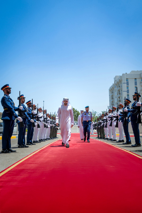 Hamdan bin Mohammed Leads Defence Council Meeting