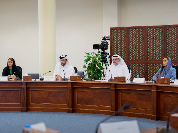 Sultan Al Qasimi Leads Sharjah Education Council Meeting