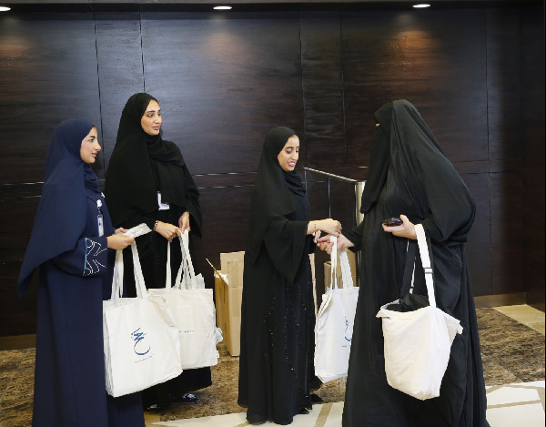 Support for Pilgrims and Senior Citizens by FDF