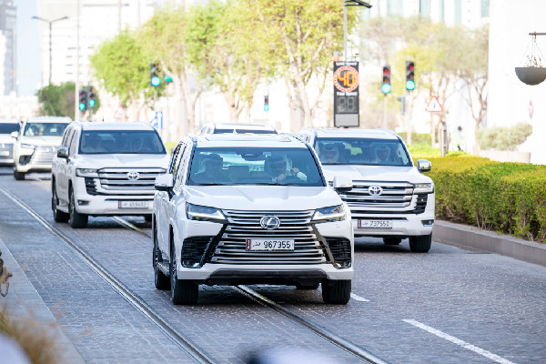 UAE and Qatar Leaders Meet in Doha