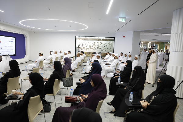 Sheikh Mohammed Supports Financial Literacy at Academy