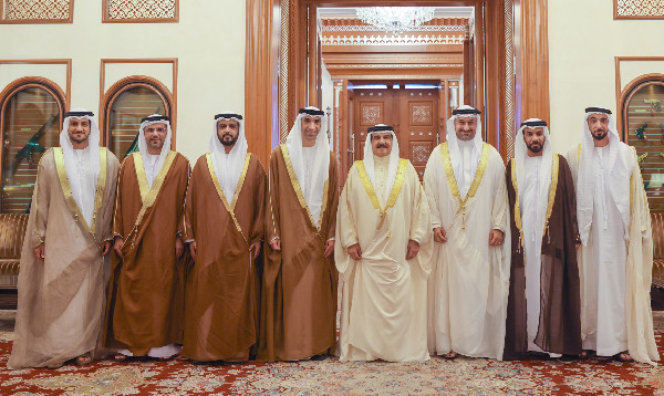 Bahrain Welcomes UAE Foreign Trade Minister