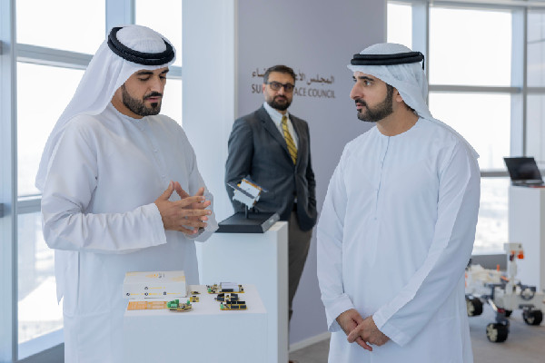 Hamdan bin Mohammed Meets UAE Space Startups