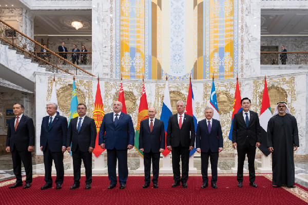 UAE Crown Prince Attends Eurasian Economic Meeting