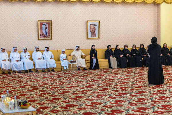 Mohammed bin Rashid Engages with Community Leaders