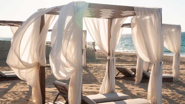 Beach canopy