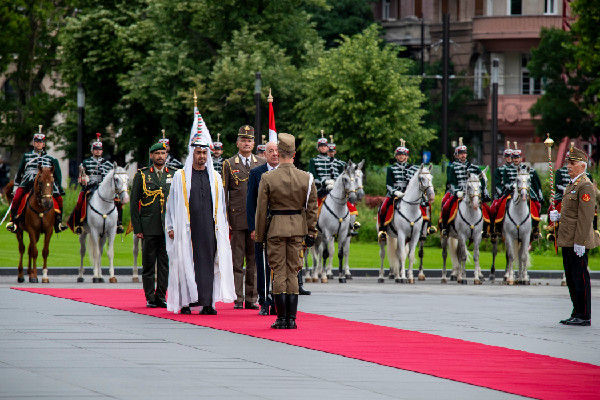 UAE President Receives Warm Welcome in Hungary
