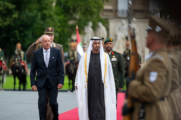 UAE President Receives Warm Welcome in Hungary